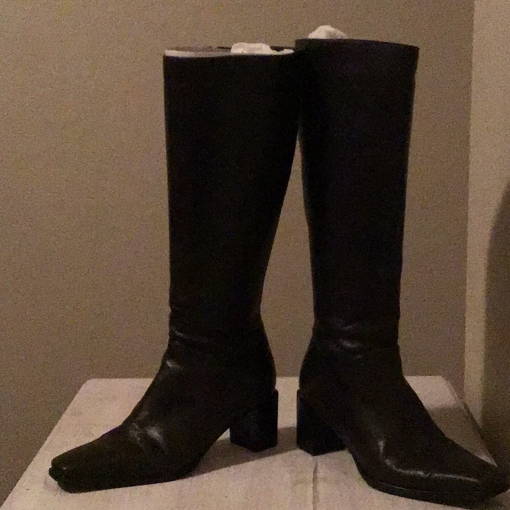 Stuart Weitzman boots